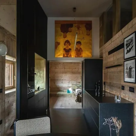 Chalet Gisela Апартаменты *